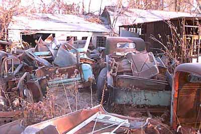 junkyard photos chevy gmc trucks